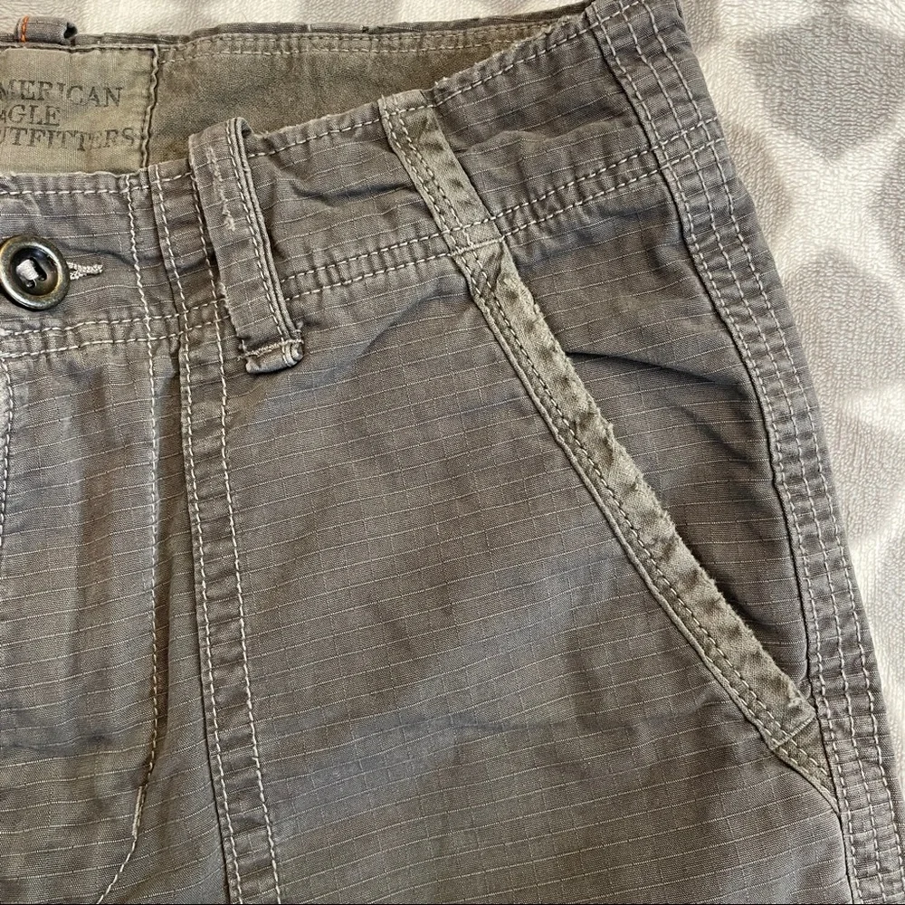 🌸 5 for $25 //American Eagle Outfitters AEO Men’s shorts 28 grey classic length
